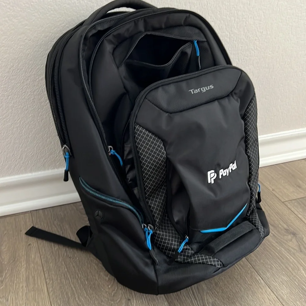 Durable 24L Targus Backpack for Travel or Everyday Carry
